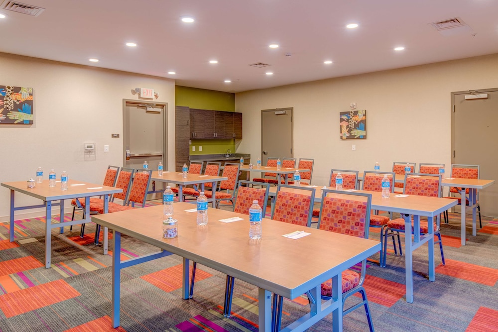 Home2 Suites by Hilton Rock Hill - photo 37