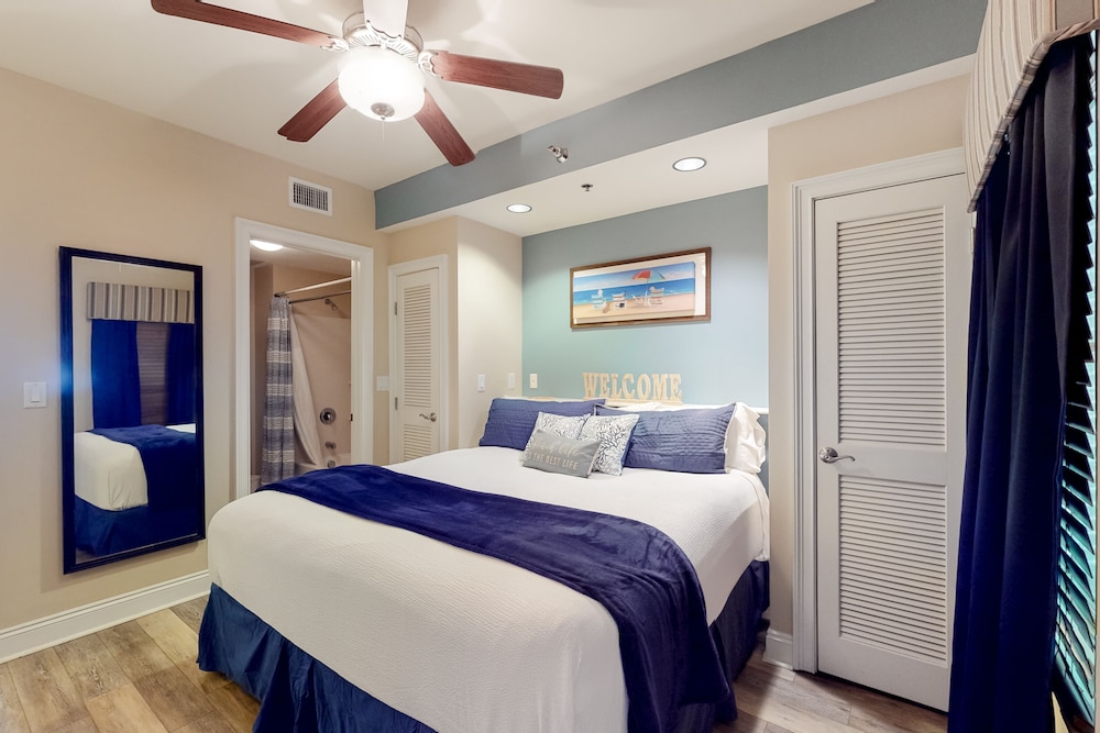Carillon Beach Inn - photo 2