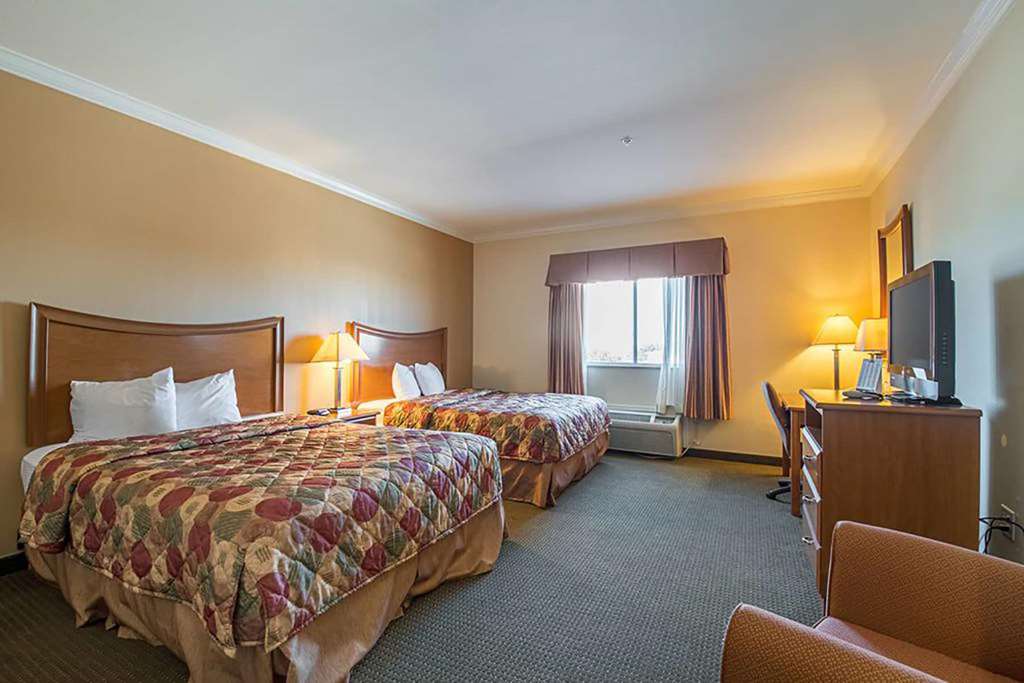 Days Inn by Wyndham Copperas Cove - photo 8