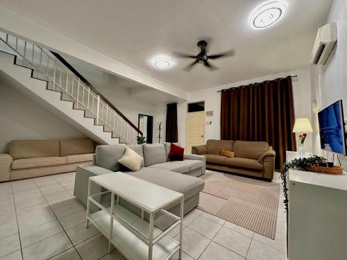 Mijanna Guesthouse Johor Bahru — 4-Star Luxury Hotel in Johor Bahru, Malaysia