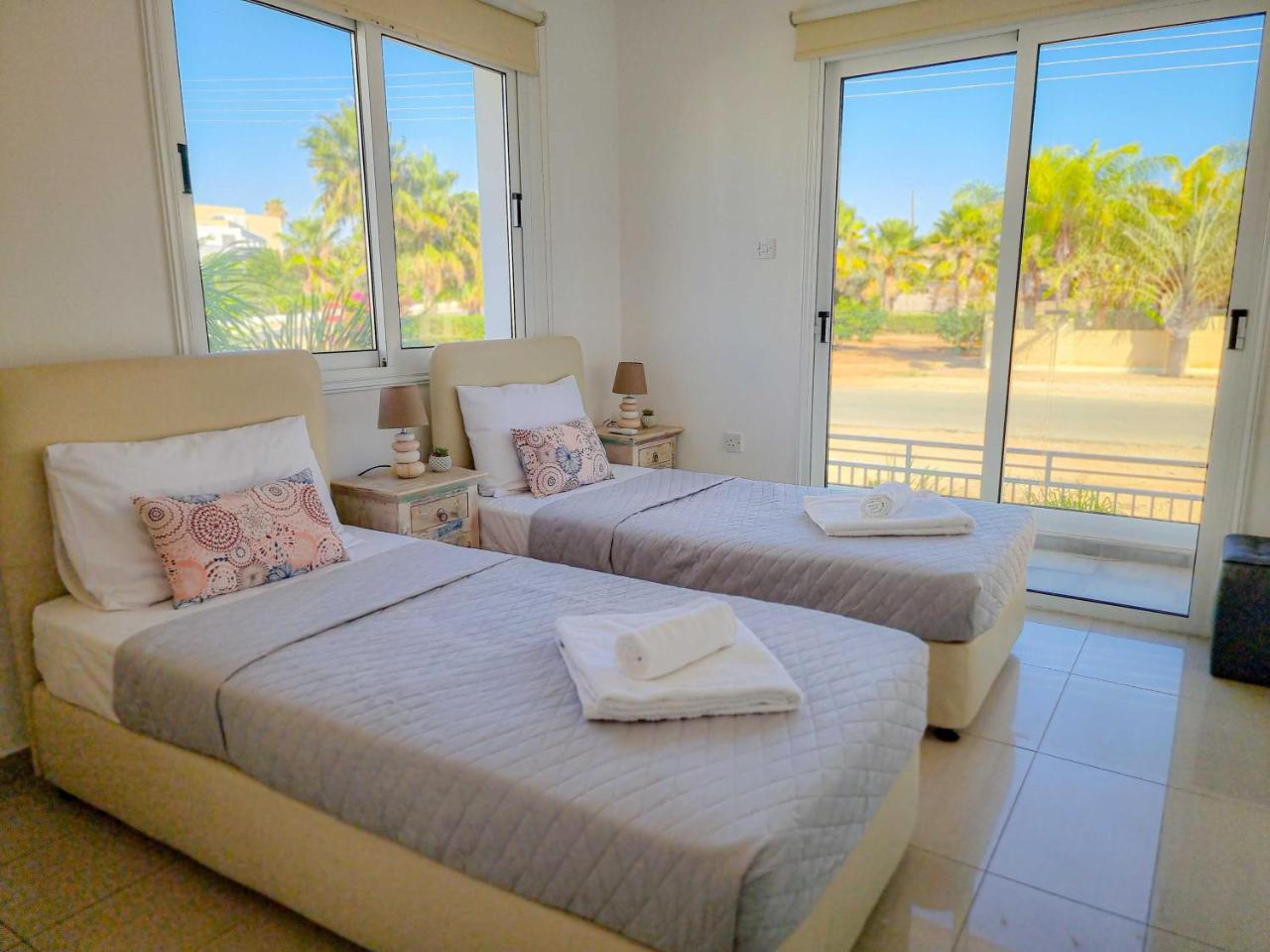 Nissi Beach Villa Magnolia