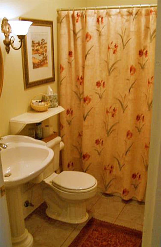 Lyndon House B&B - photo 42