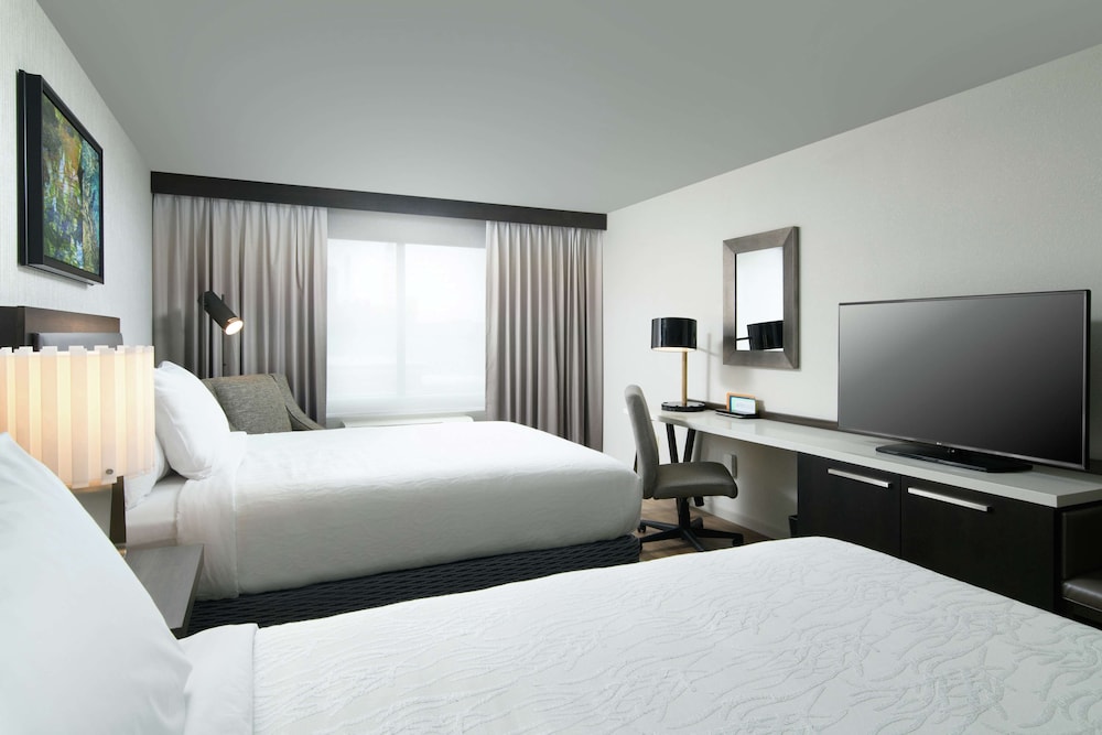 Hilton Garden Inn Memphis Downtown Beale Street - photo 18