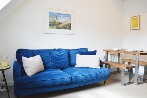 12 Bootham Court Stylish Modern 2 Bed Flat in York with Parking Pass the Keys — 4-Star Luxury Hotel in York, United Kingdom