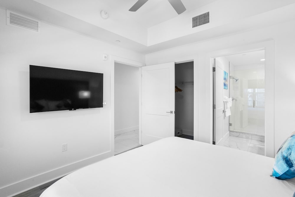 Treasure Island Ocean Club - photo 17