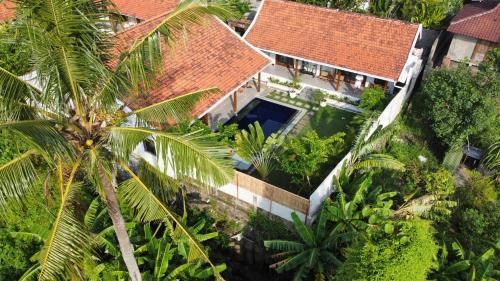 Annas Villa Seseh Private Pool — 4-Star Luxury Hotel in Canggu, Indonesia