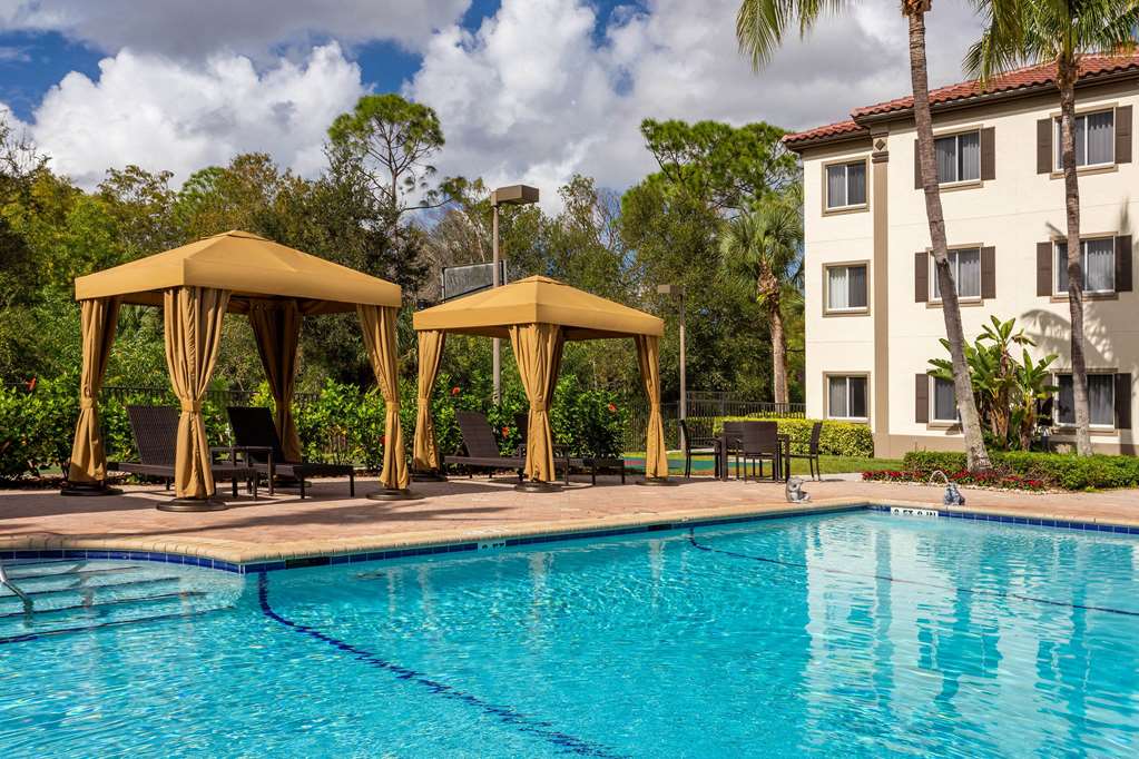 Hawthorn Extended Stay by Wyndham Naples - photo 5