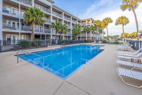 Grand Caribbean East 108 By Pkrm — 4-Star Luxury Hotel in Pensacola, United States