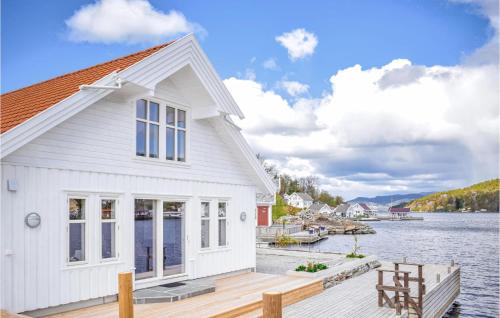 Amazing Home In Skjoldastraumen — 4-Star Luxury Hotel in None, Norway