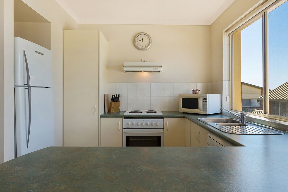 Baywatch Luxury Apartments — Merimbula — photo 5