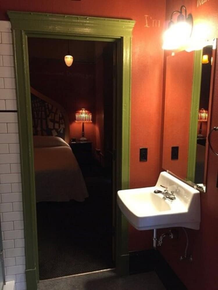 McMenamins Crystal Hotel - photo 30