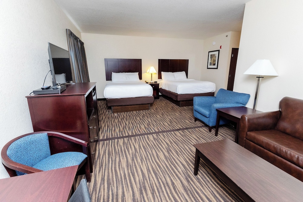 Cobblestone Inn & Suites Maryville - photo 31