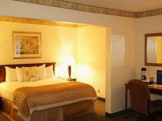 Patient & Family Housing - photo 8