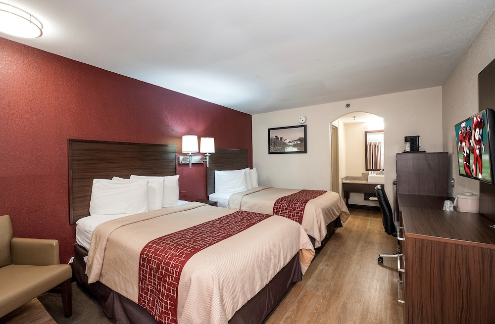 Red Roof Inn Lancaster - photo 12