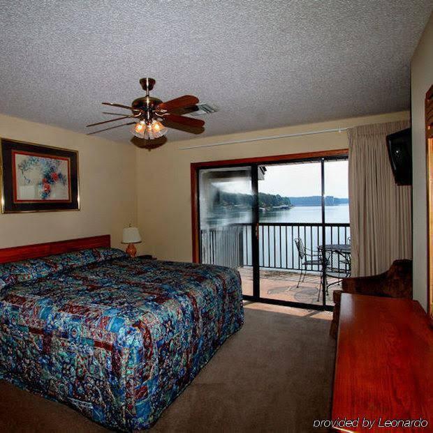 Emerald Isle Resort - photo 6