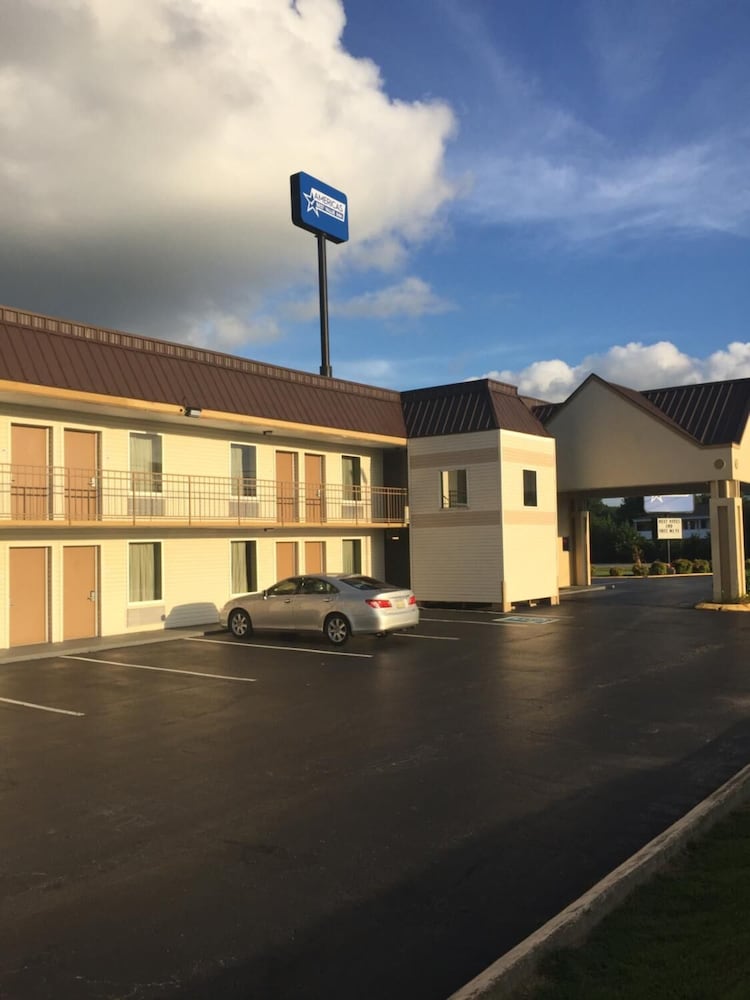 Americas Best Value Inn Manchester TN - photo 25