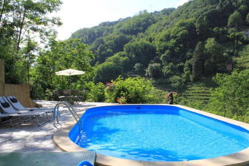 Apartment Poesia — 4-Star Luxury Hotel in Bagni Di Lucca, Italy