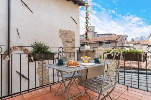 Antica terrazza Charme&relax — 4-Star Luxury Hotel in Bergamo, Italy