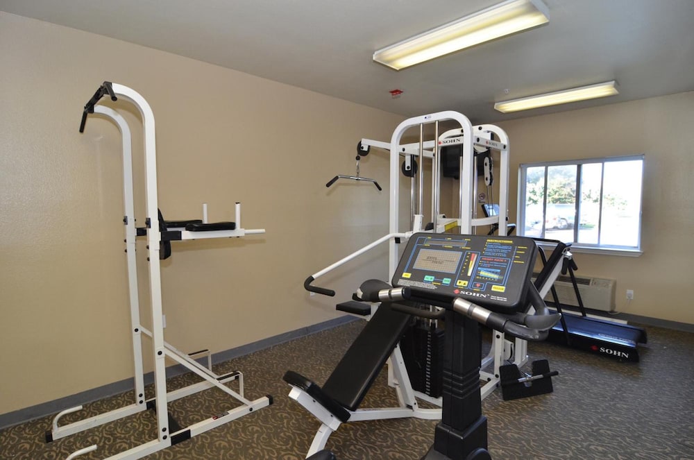 InTown Suites Extended Stay Austin TX Research Blvd - photo 24