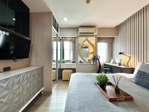 Tropical Modern 1BR Ultra Fast Wifi Thong Lo