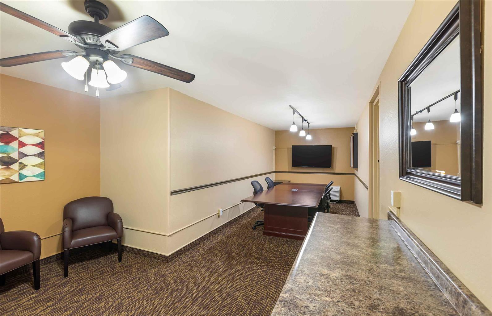 Extended Stay America Suites Milwaukee Brookfield - photo 42
