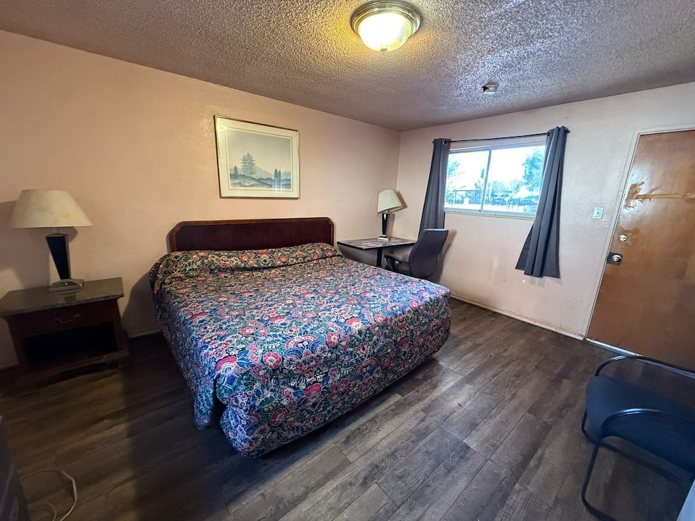 Springs Inn - photo 20