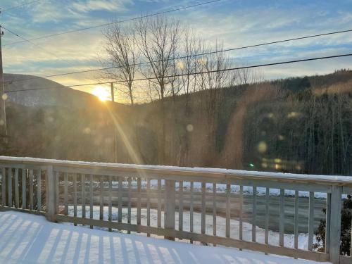 Catskill Mountain Retreat - carbon neutral hotel in Unknown City