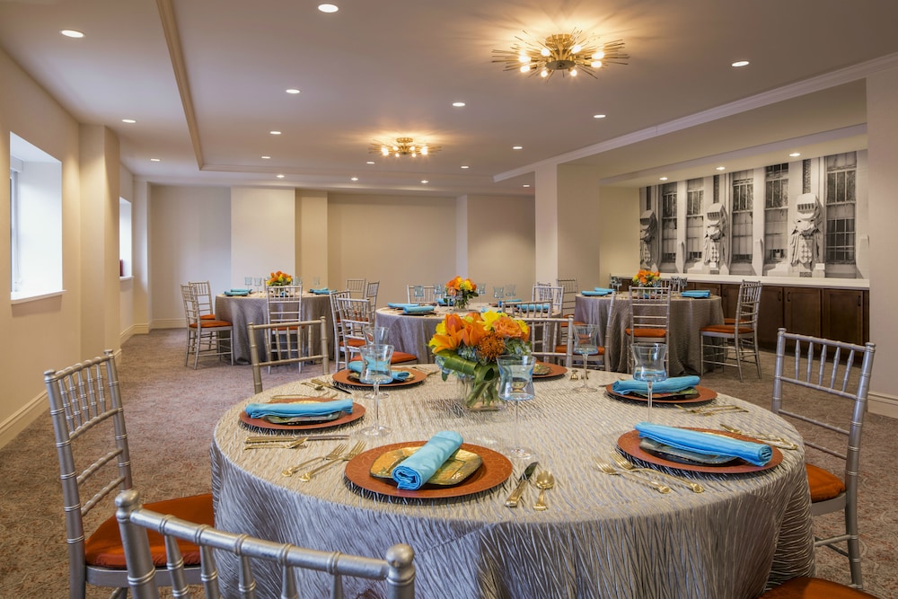 Hotel Indigo Baltimore Downtown by IHG - photo 65