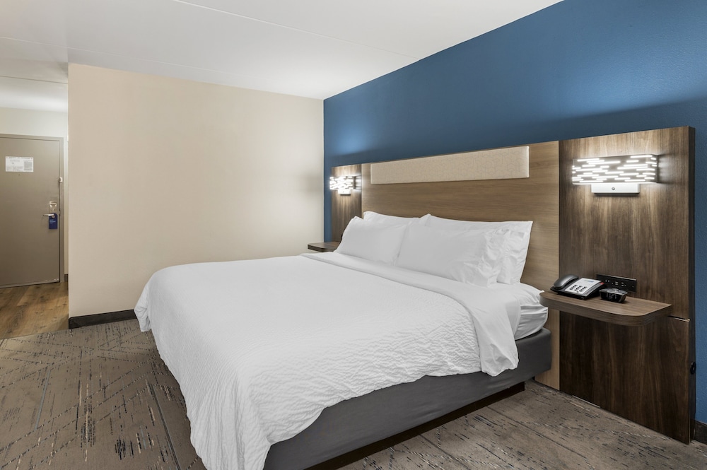 Holiday Inn Express Greencastle by IHG - photo 8