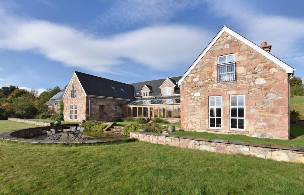 Quarryfield — 4-Star Luxury Hotel in Inverness, United Kingdom