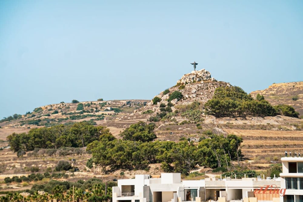 A seaside holiday home with country views — 4-Star Luxury Hotel in Zebbug, Malta