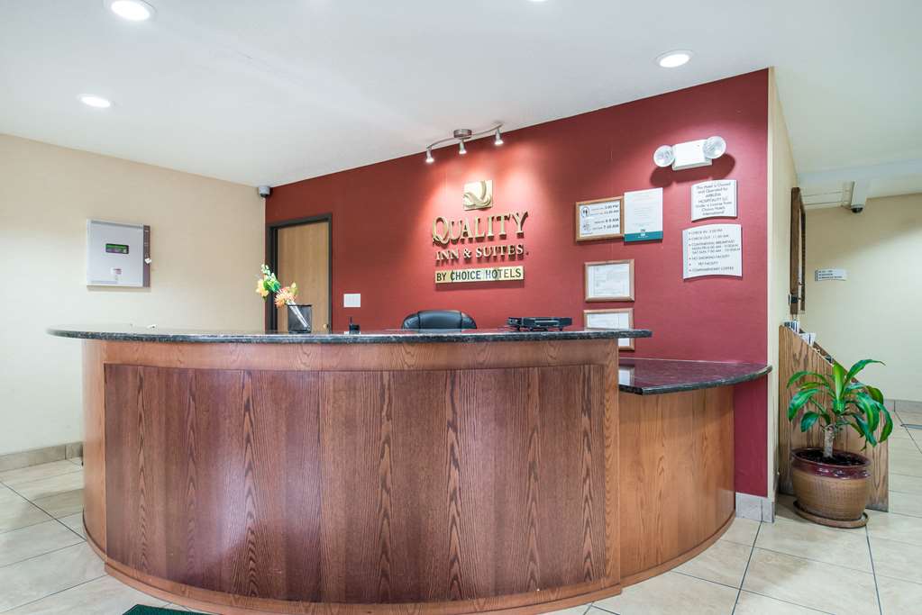 Quality Inn & Suites Menomonie — Menomonie — photo 3