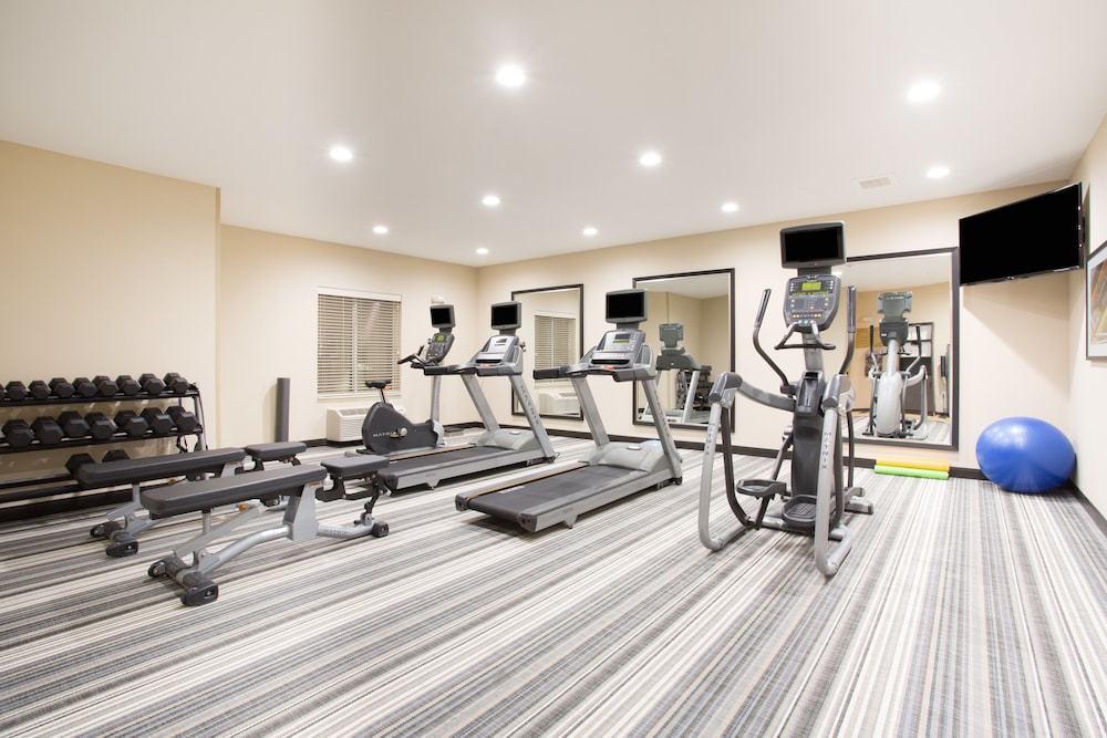 Candlewood Suites Longmont Boulder Area by IHG - photo 23