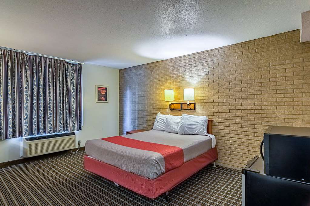 Motel 6 Grand Rapids MI Northeast - photo 15