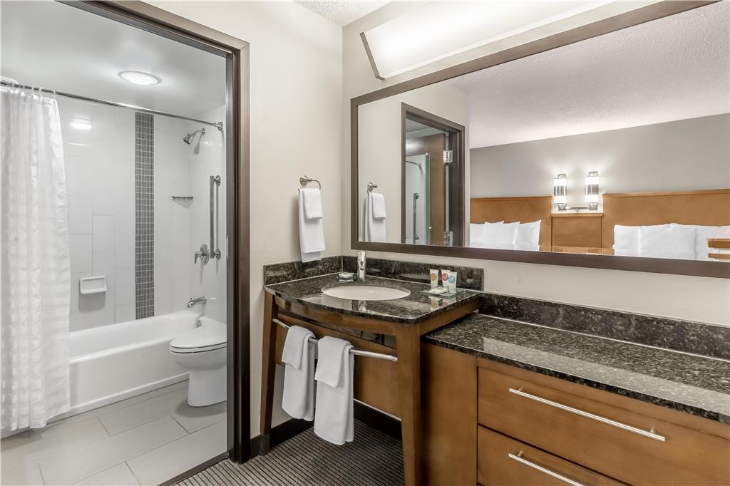Hyatt Place Charlotte Airport Billy Graham Parkway - photo 9