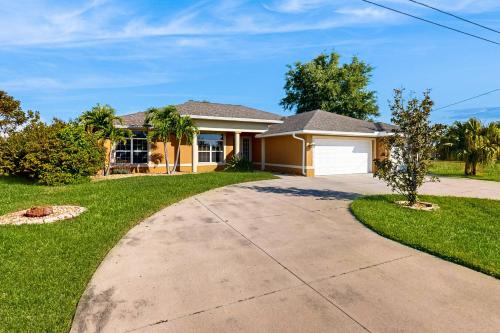 Salty Sands in Cape Coral, United States