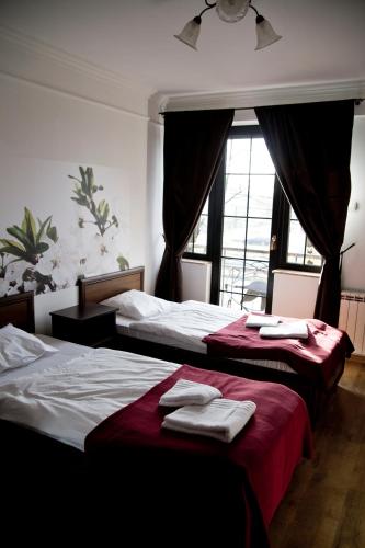 Oberża Złota Gęś — hotel in Siewierz