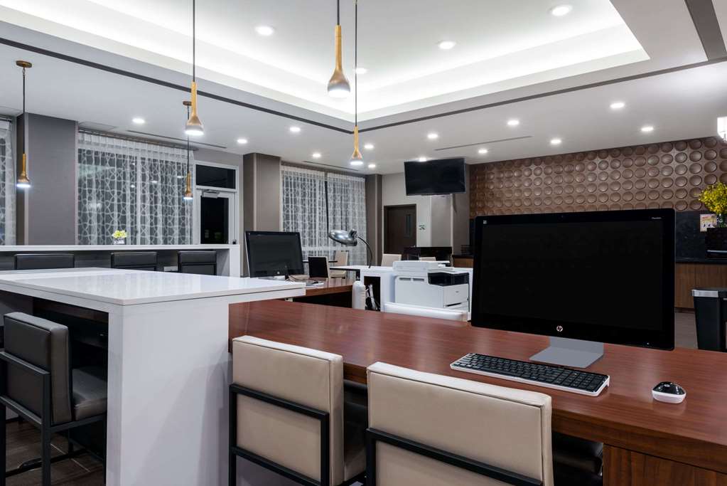 Wingate by Wyndham Loveland - photo 15