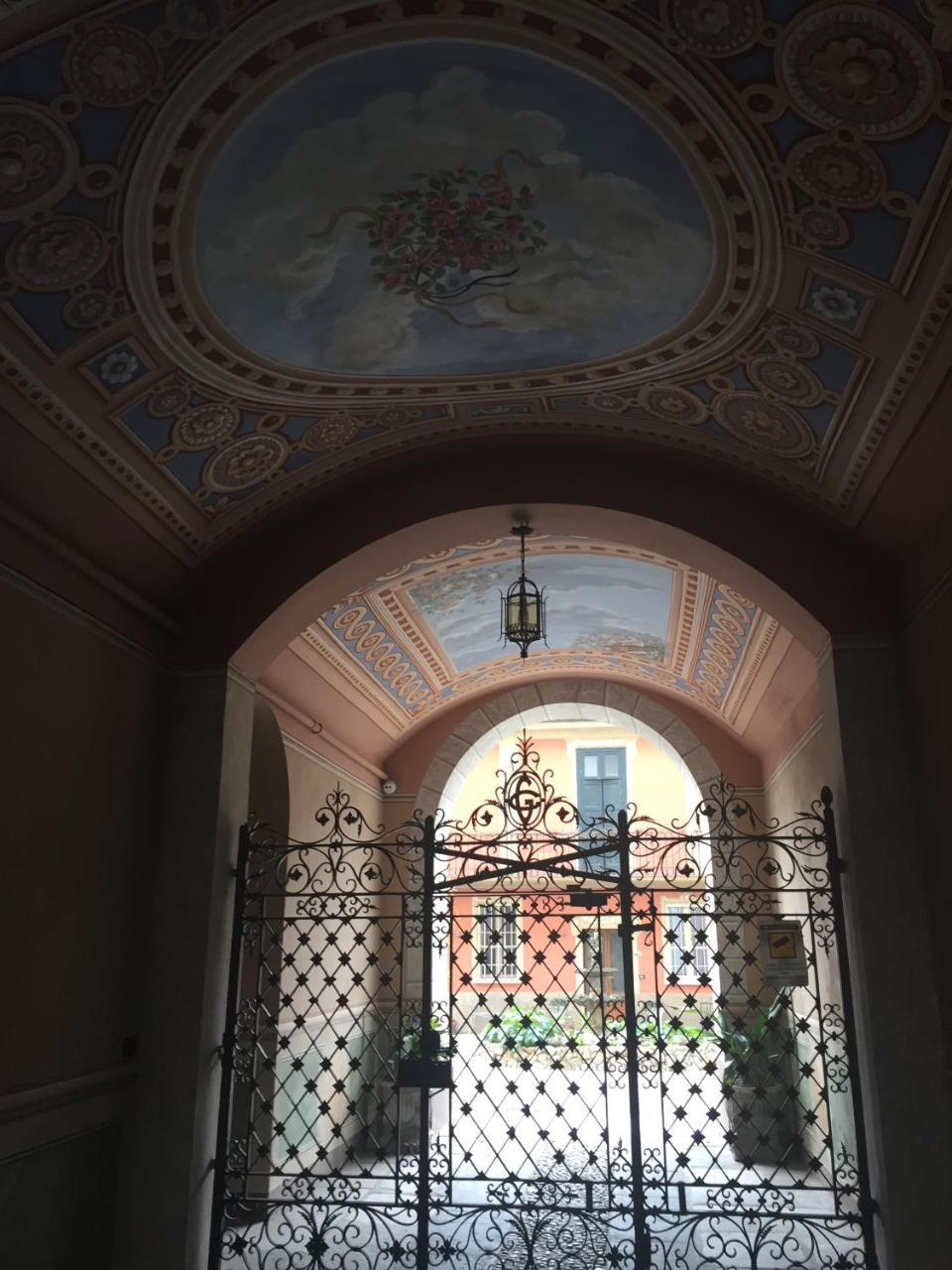 Palazzo Carasi Apartments — 4-Star Luxury Hotel in Cremona, Italy