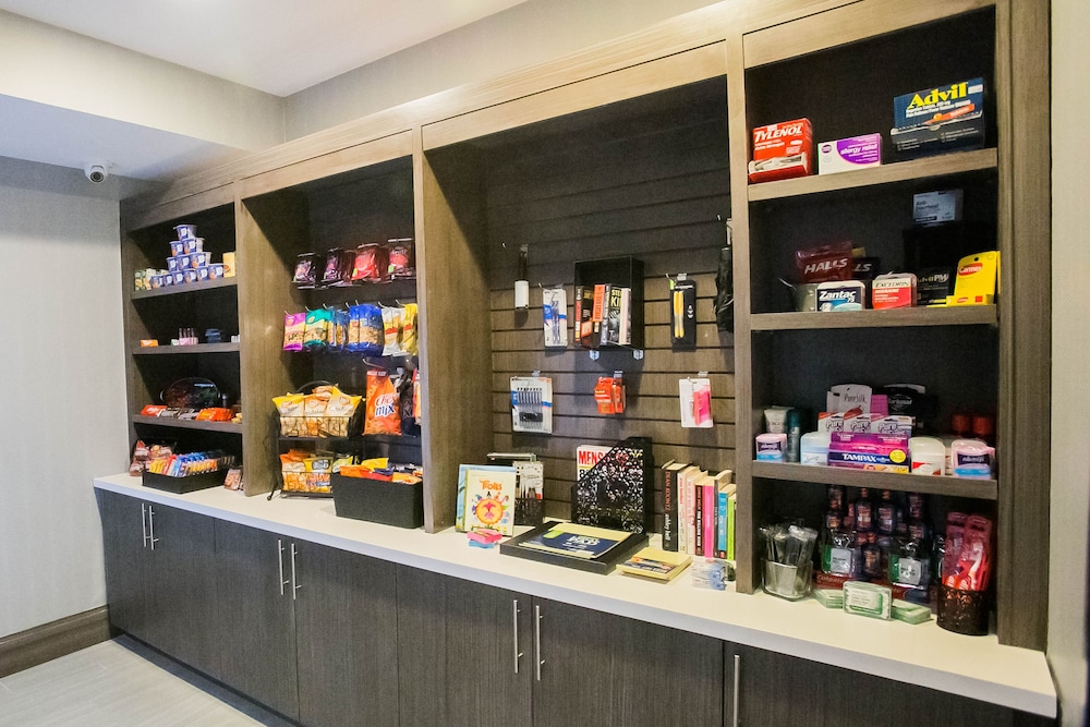 Holiday Inn Longview North by IHG - photo 24