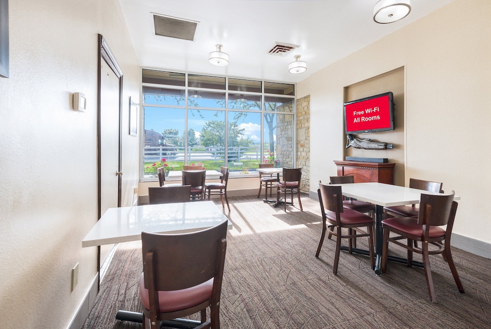 Red Roof Inn Columbus Grove City - photo 5