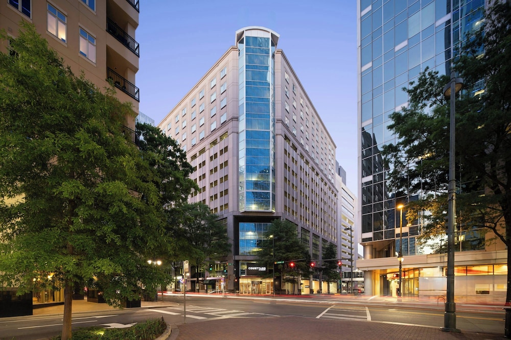 Courtyard by Marriott Charlotte City Center - photo 47