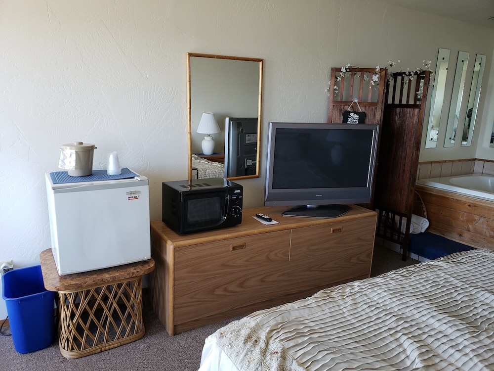 Algoma Beach Motel - photo 56