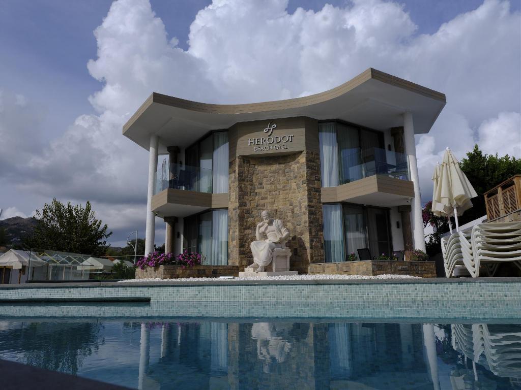Herodot Beach Otel — Ortakent — photo 4
