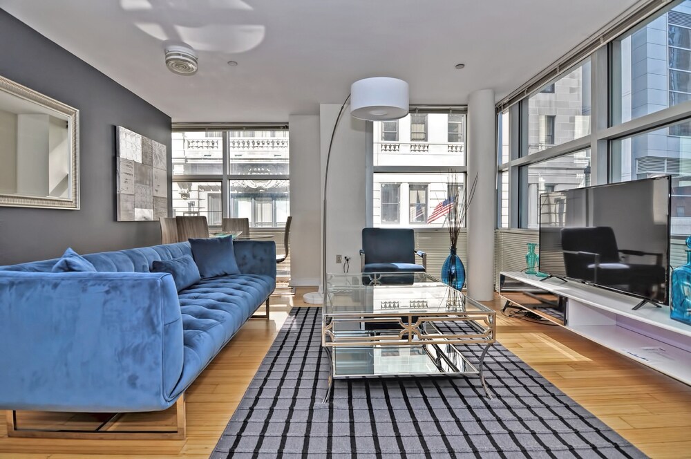Modern Back Bay Condos by Barsala — 4-Star Luxury Hotel in Boston, United States