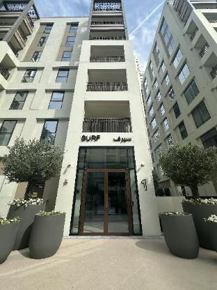 Exquisite 1 Bedroom with Pool Scenery in Dubai Creek Harbour — 4-Star Luxury Hotel in Dubai, United Arab Emirates