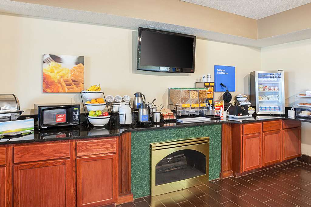 Comfort Inn Lincoln I 80 - photo 19