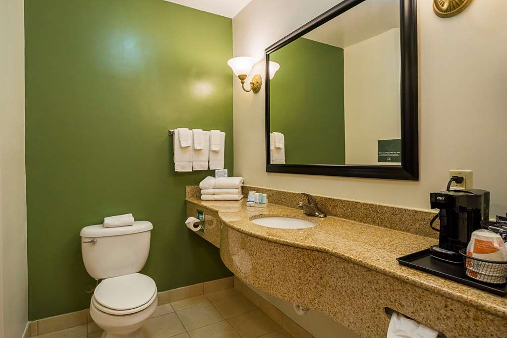 Sleep Inn & Suites Manchester near Arnold AFB - photo 10