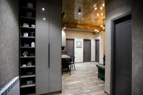1 BR Apartment in Isani