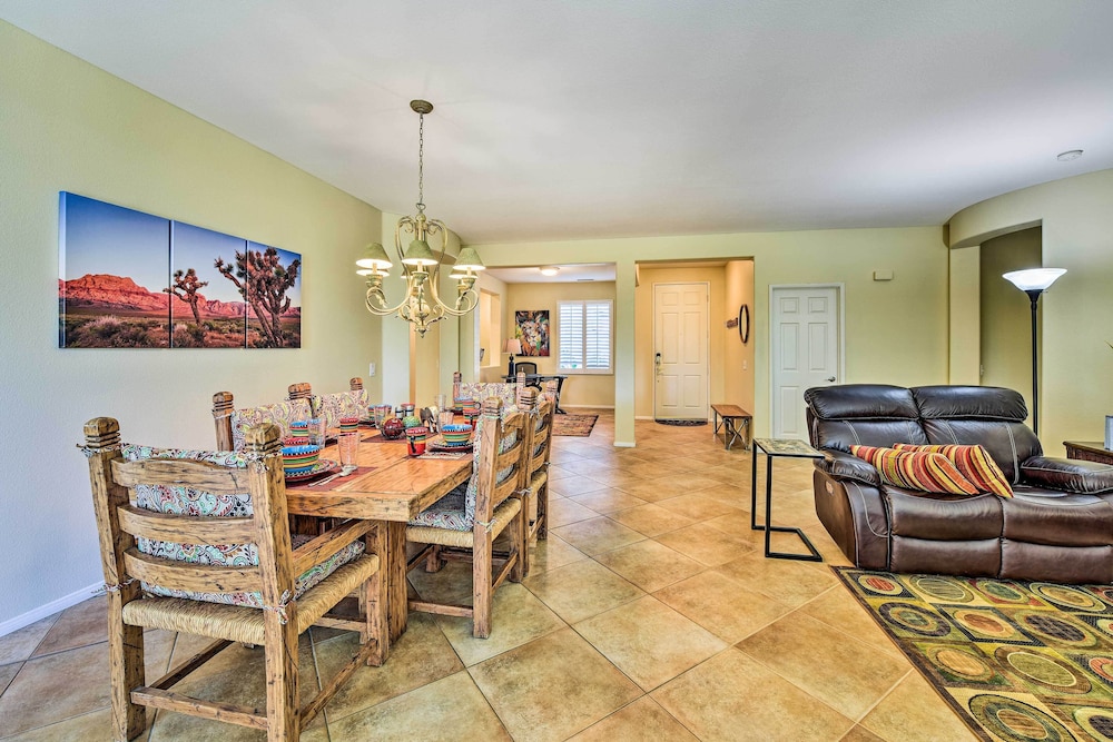 Indian Palms Resort Home w Yard & Community Perks - photo 17